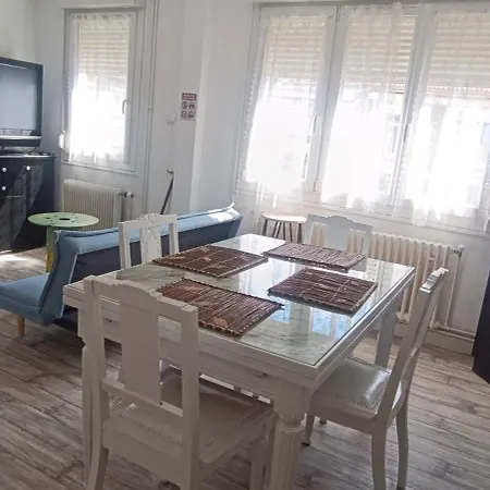 Apartment Duplex *